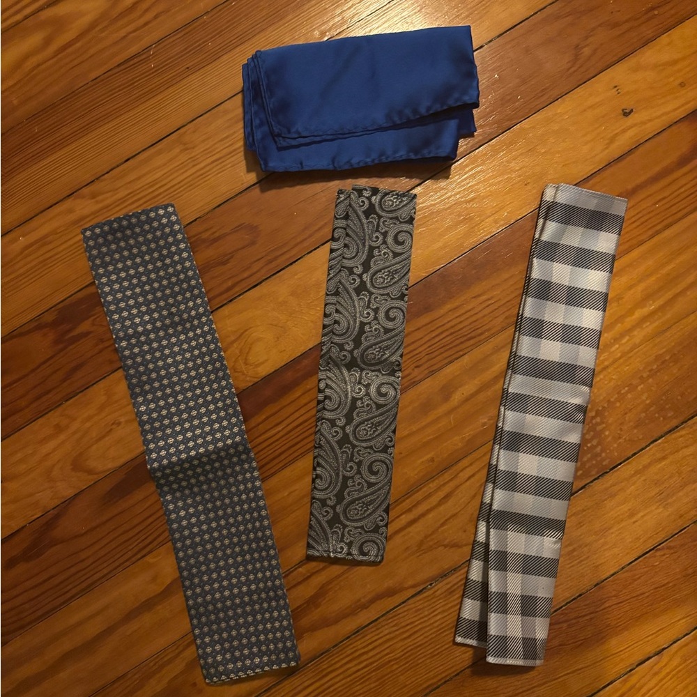 Set of 4 pocket Squares